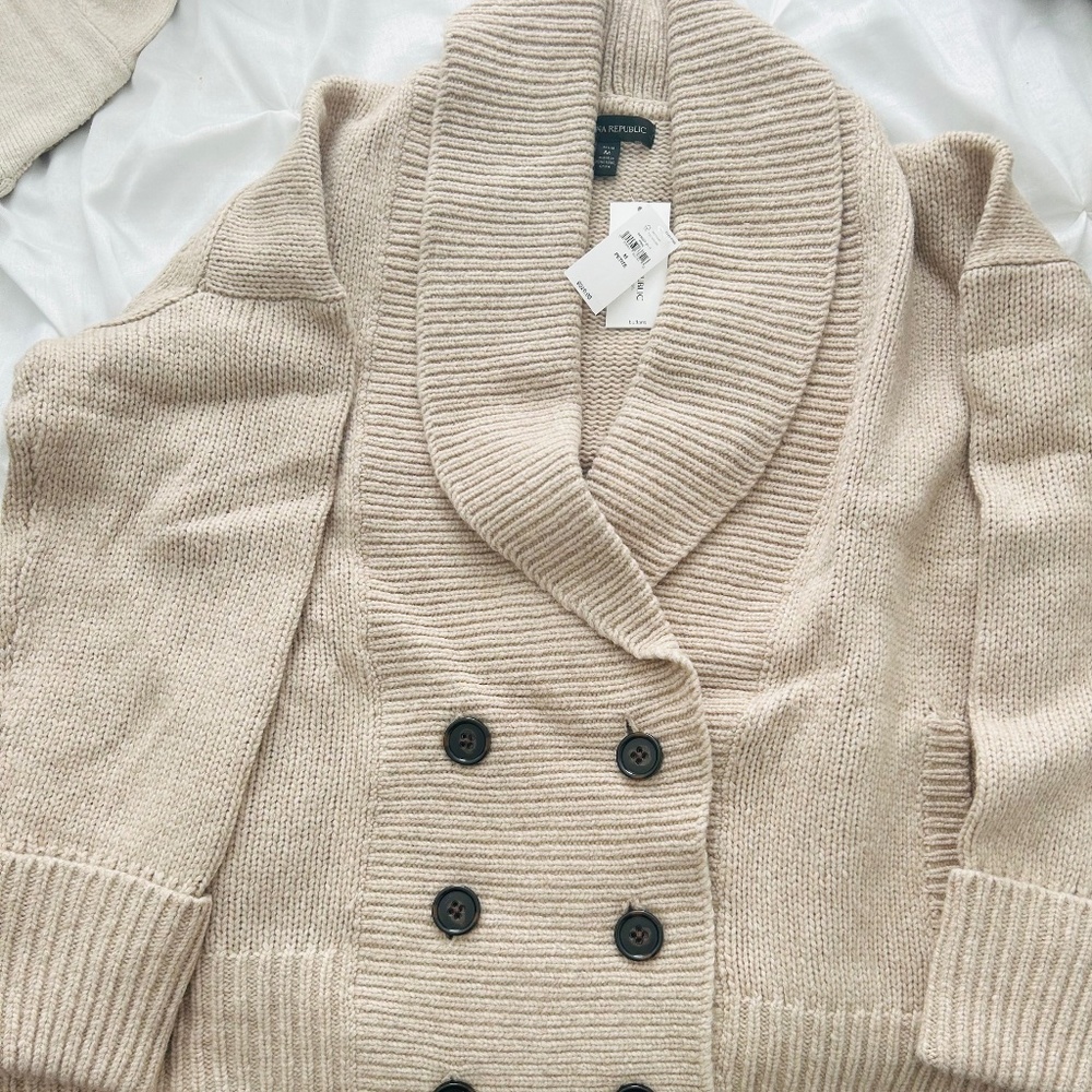 Banana Republic, beige buttoned cardigan, MP, NEW WITH TAGS